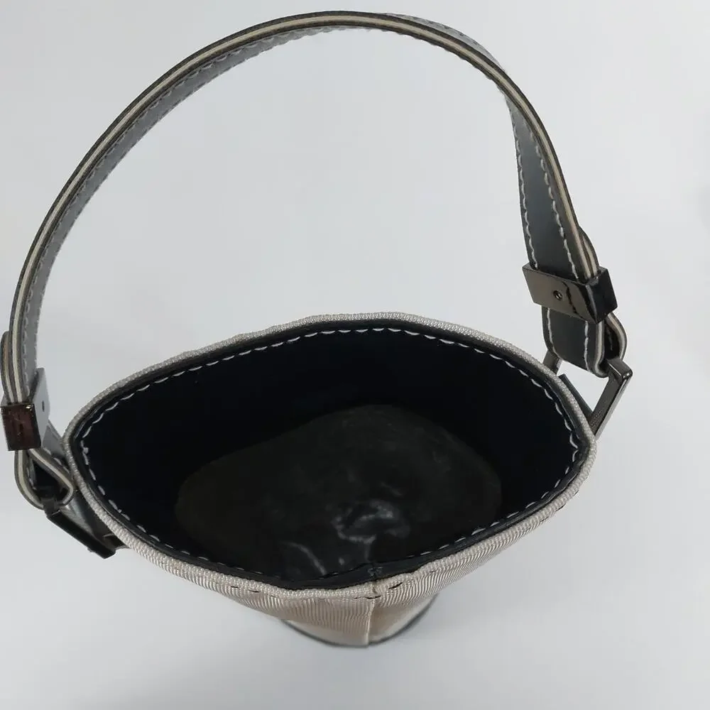 Moet Chandon Cooling Sleeve Bottle Cooler Champagne Ice Jacket‎ With Handle